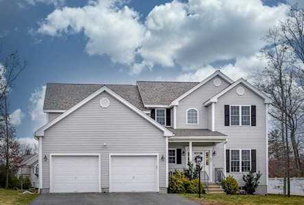 22 West Ledge Road Clinton, MA 01510