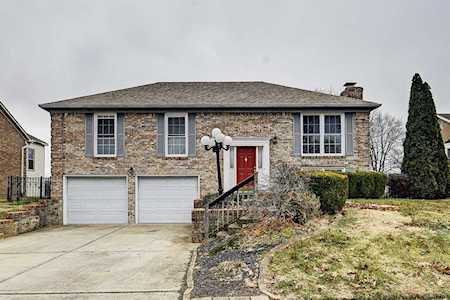 5205 Matterhorn Dr Louisville, KY 40216