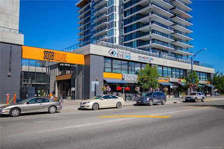 485 Groves Avenue #405 Kelowna, BC V1Y0C1