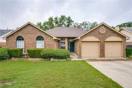 4162 Mapleridge Drive Grapevine, TX 76051