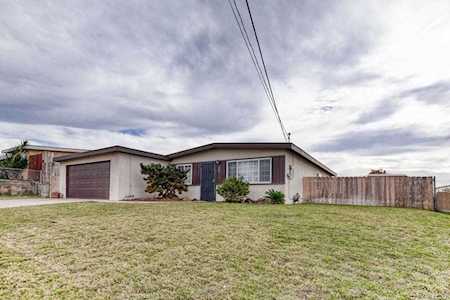 390 Montcalm St Chula Vista, CA 91911