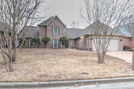 8848 W Wenham Cv Memphis, TN 38016