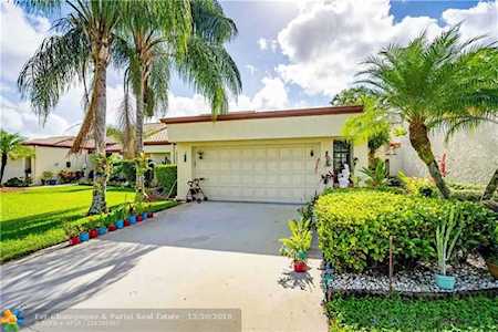 5690 Kiowa Cir Boynton Beach, FL 33437