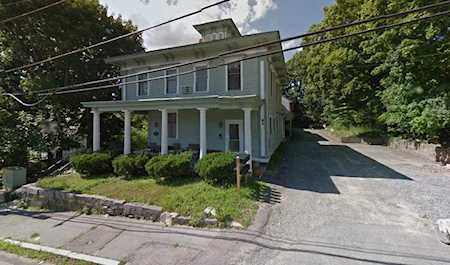 84 10th Street #7 Lowell, MA 01850