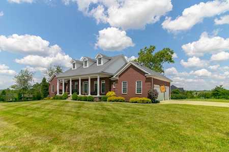 169 Kingsmill Dr Fisherville, KY 40023