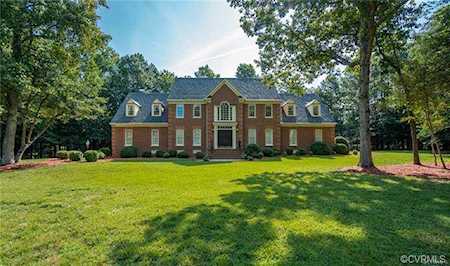 9070 Whistling Swan Rd Chesterfield, VA 23838