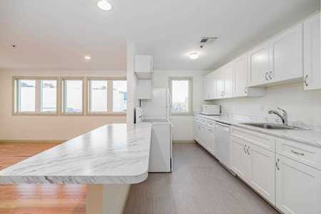 36 Dunham Rd #301 Beverly, MA 01915