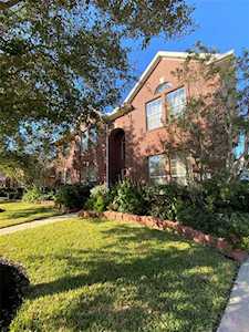 27210 Horseshoe Falls Ln Ln Cypress, TX 77433