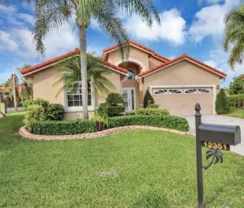 12351 Boneventure Drive Boynton Beach, FL 33437