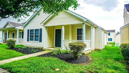 2689 Patrick Henry Avenue Columbus, OH 43207