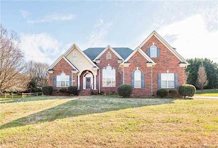 7236 Mcewen Place Mint Hill, NC 28227