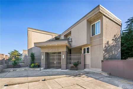 9039 NE Juanita Dr #307 Kirkland, WA 98034