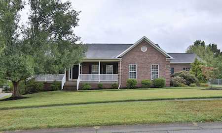 6612 Woodrow Way Louisville, KY 40228