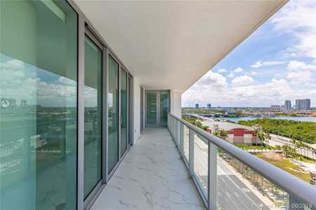 330 Sunny Isles Beach #5-1107 Sunny Isles Beach, FL 33160