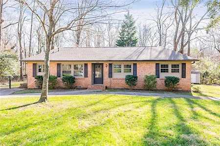 1900 Mckenna Ct Charlotte, NC 28212