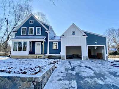 21 School St. Holliston, MA 01746