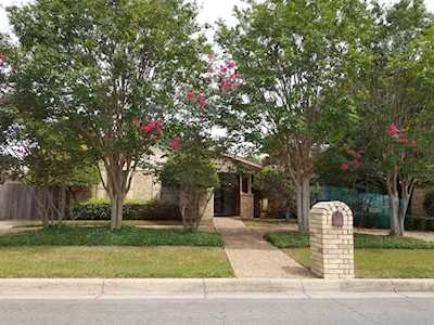 6709 Georgia Avenue North Richland Hills, TX 76180