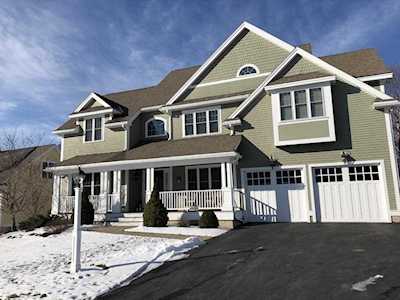 16 Peach Tree Lane North Andover, MA 01845