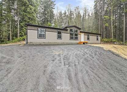 4096 SE Scofield Rd Port Orchard, WA 98367