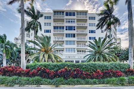 1000 Lowry Street #2h Delray Beach, FL 33483