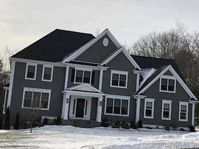 24 Birch Ln Shrewsbury, MA 01545