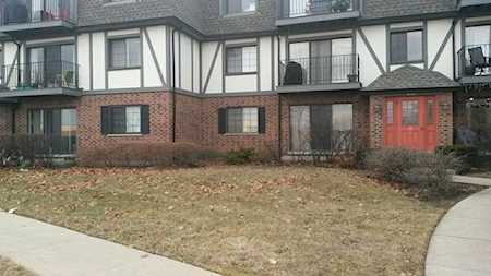 118 Steeple Dr #1A Buffalo Grove, IL 60089