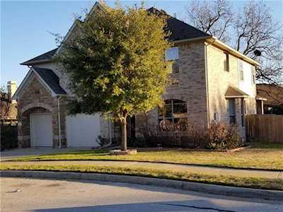 2705 Sun Mountain Dr Leander, TX 78641