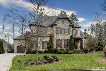 102 Michelangelo Way Cary, NC 27518