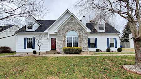 6605 Willowrun Ln Pewee Valley, KY 40056