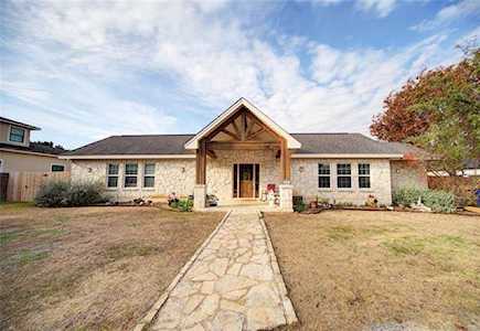 305 Mustang Ave Cedar Park, TX 78613