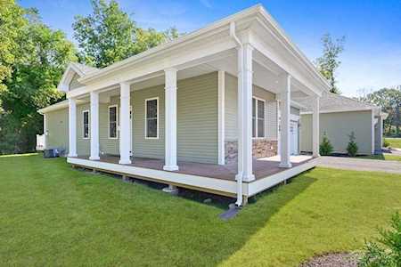 6 Spring Hill Drive #43 Uxbridge, MA 01569