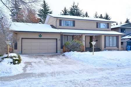 42 Canova Road SW Calgary, AB T2W 2G3