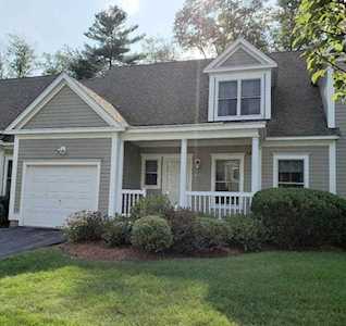 40 Sanctuary Ln #40 Hopkinton, MA 01748