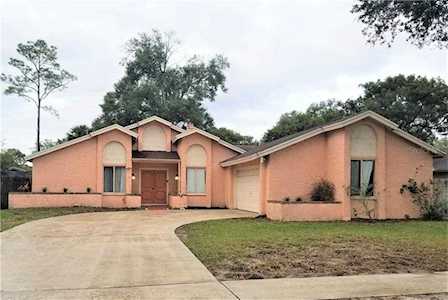 1937 Houndslake Drive Winter Park, FL 32792