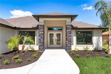 27093 Tierra Del Fuego Circle Punta Gorda, FL 33983