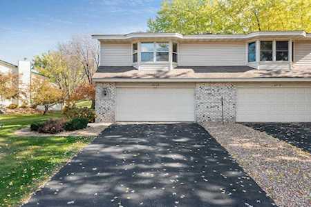 6608 Falstaff Road Woodbury, MN 55125