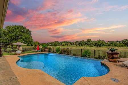 125 Dovetail Ln Georgetown, TX 78628
