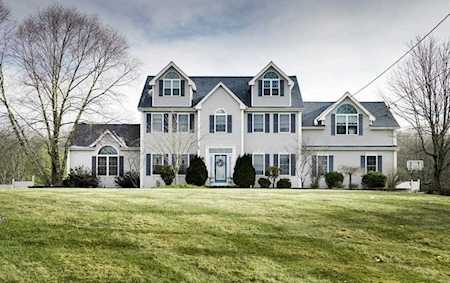 145 Sheldonville Rd North Attleboro, MA 02760