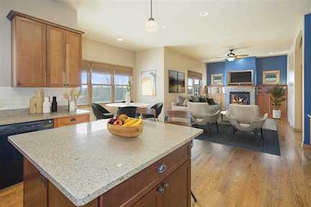806 Stoney Hill Ln Cottage Grove, WI 53527