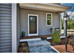 33 Cottonwood Way #13 Manchester, NH 03102