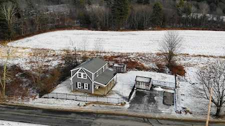 57 Carpenter Hill Road Charlton, MA 01507