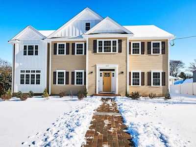 329 Washington St Arlington, MA 02474