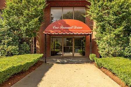 1 Summit Drive #17 Reading, MA 01867