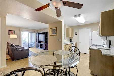 950 Seven Hills Dr #2117 Henderson, NV 89052
