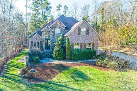 9845 Hanging Moss Trl Mint Hill, NC 28227