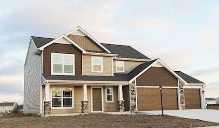 3667 Victoria Lakes Court New Haven, IN 46774