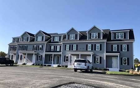 17 Landing Way #17 Lakeville, MA 02347