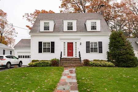 35 Talbot Rd Braintree, MA 02184