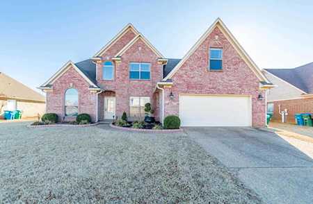 5277 Lamb Valley Dr Arlington, TN 38002
