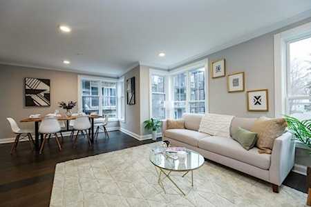 1789 Centre Street #203 Boston, MA 02132